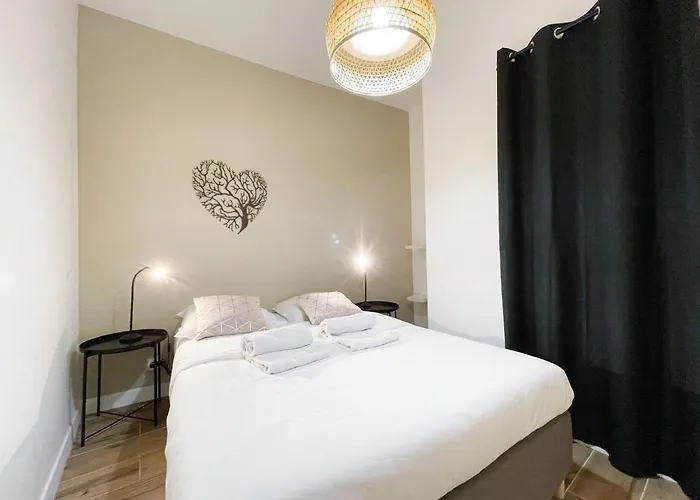La Gracieuse - Milora - Paris